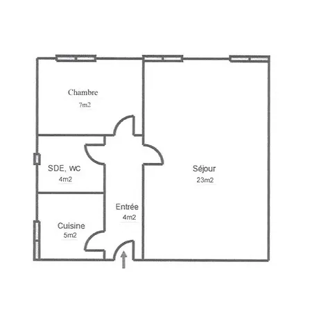 Apartment Hoche Centre 
